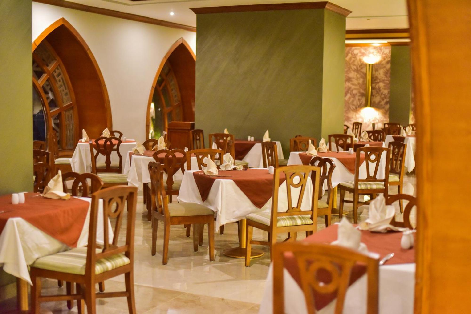 The Grand Hotel Sharm El Sheikh Sharm El Sheikk Exterior foto Restaurant